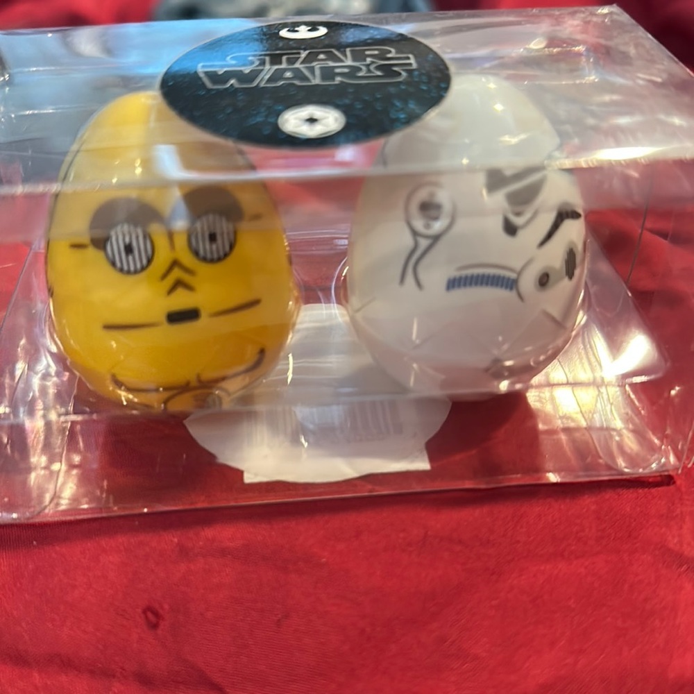 Star Wars Easter Eggs